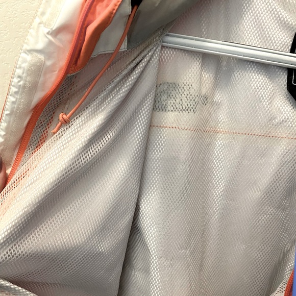 The North Face Weatherproof Rain Jacket - Picture 3 of 3